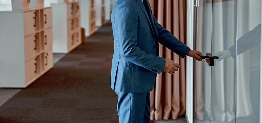 Commercial Glass Door Locks in Paramount, CA