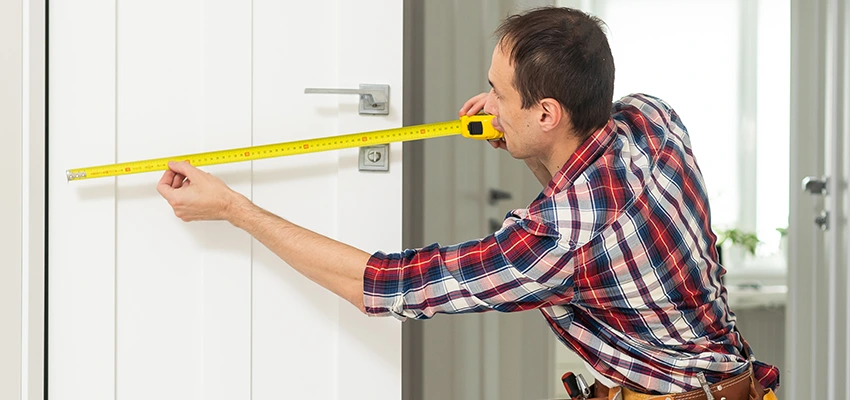 Bonded & Insured Locksmiths For Lock Repair in Paramount, California
