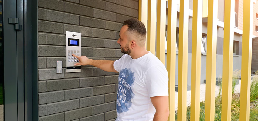 Locksmith Company For Smart Lock System Installation in Paramount, California